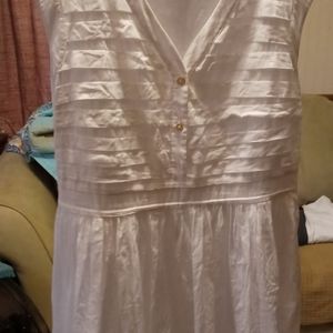 Tory Burch sz 12 pleated white dress